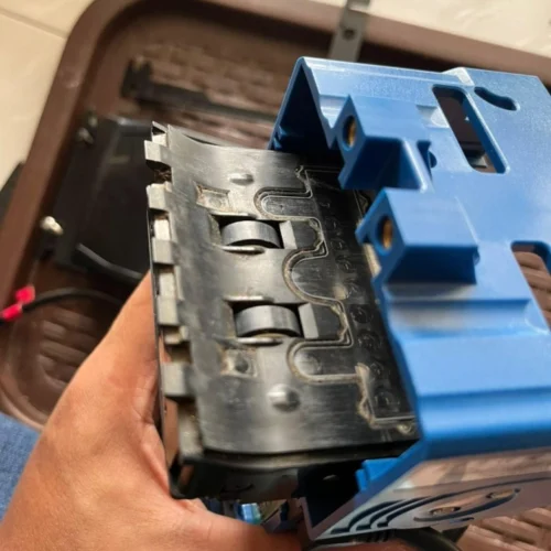 Service and Calibration of Coin Mechanism & Bill Acceptor