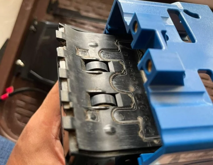 Service and Calibration of Coin Mechanism & Bill Acceptor